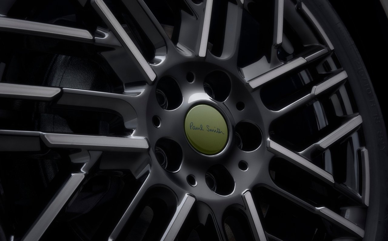 BMW、モビリティショーで最新の「ノイエ・クラッセ」モデルをアジア初披露