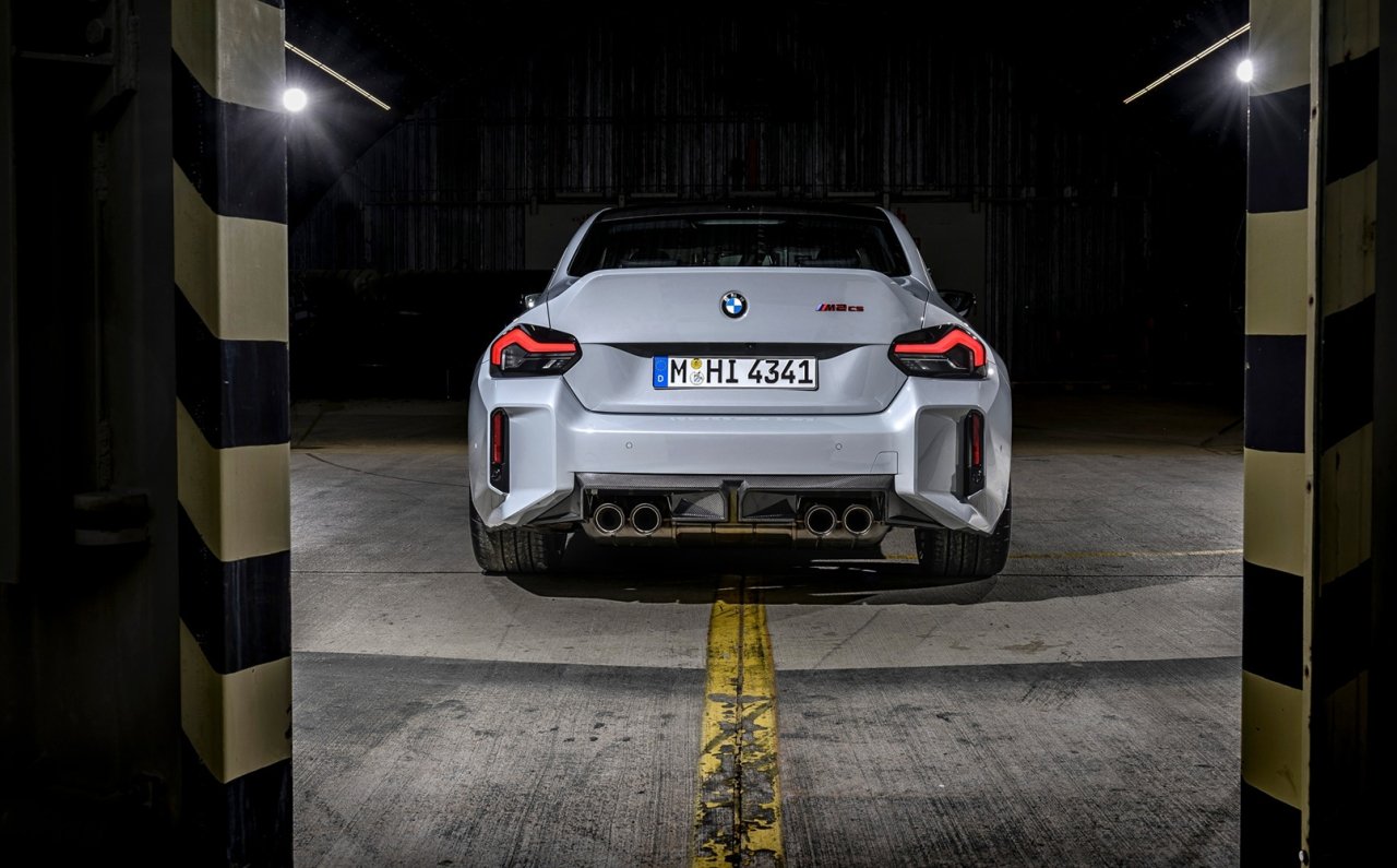 BMW、モビリティショーで最新の「ノイエ・クラッセ」モデルをアジア初披露