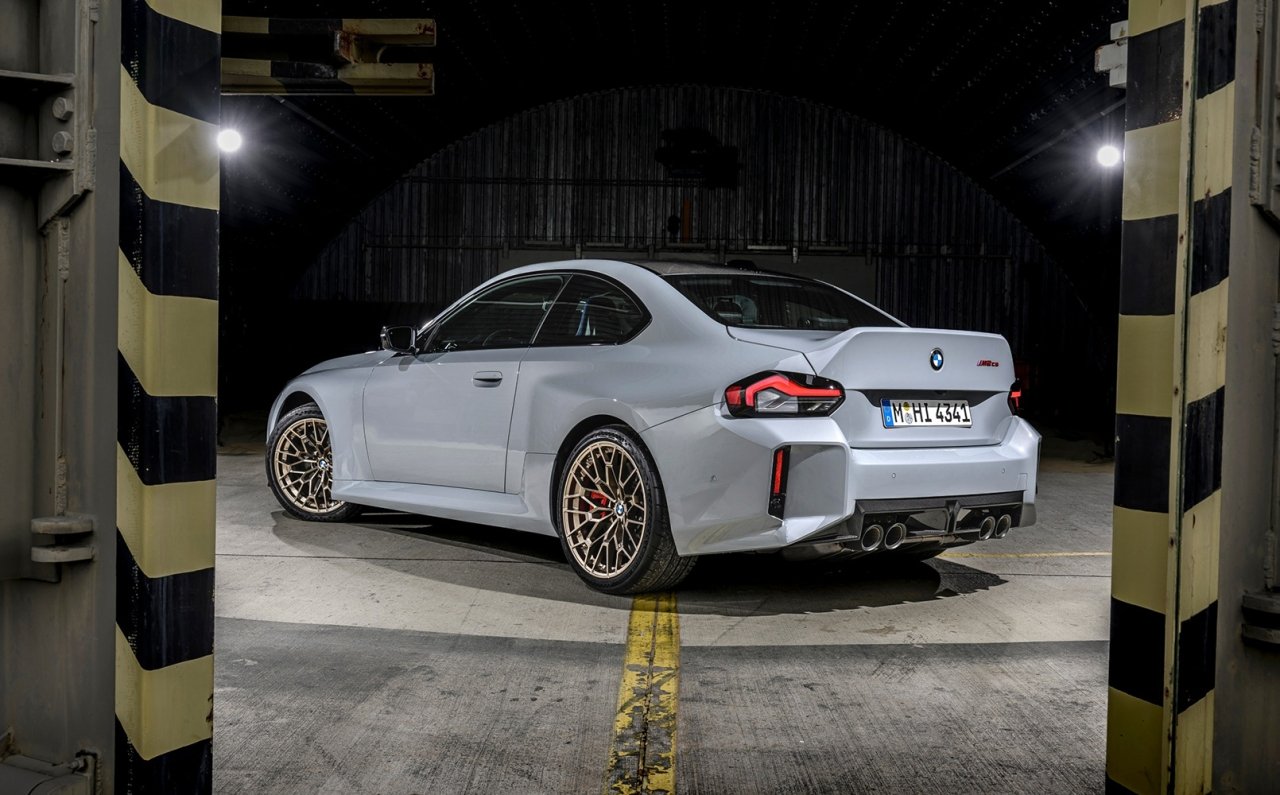 BMW、モビリティショーで最新の「ノイエ・クラッセ」モデルをアジア初披露