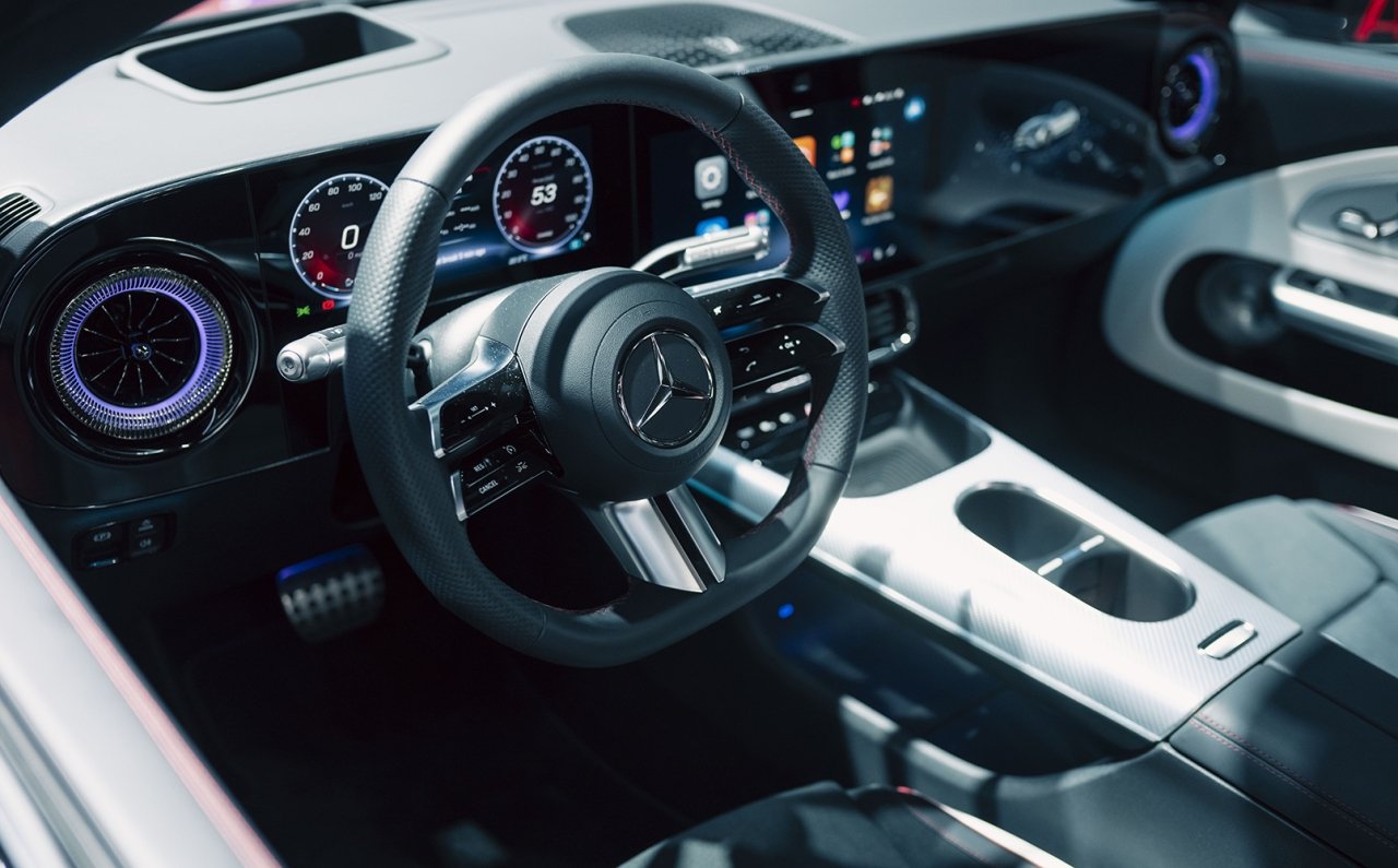 モビリティショーでAMG初のBEV「コンセプトAMG GT XX」をアジアプレミア