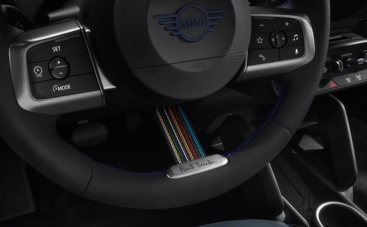 BMW、モビリティショーで最新の「ノイエ・クラッセ」モデルをアジア初披露