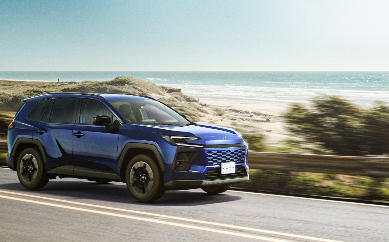 ハイブリッドモデルとなった新型RAV4が発売