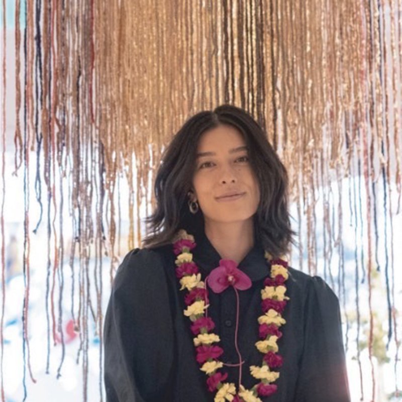 ハワイの自然が紡ぐ色彩世界をアートにする、クリスティン・バウコム個展「PALI」