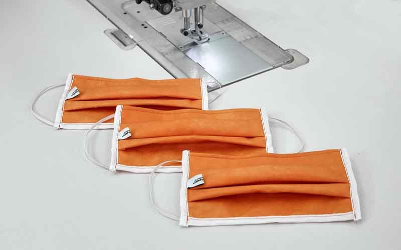 ランボルギーニのマスク