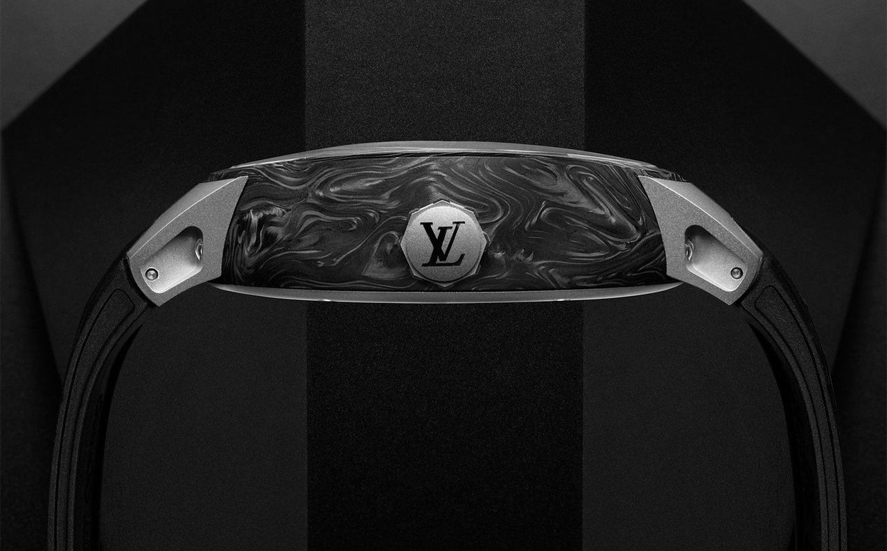 ルイ・ヴィトン タンブール カーブ フライング トゥールビヨン ポワンソン・ド・ジュネーヴ ケース