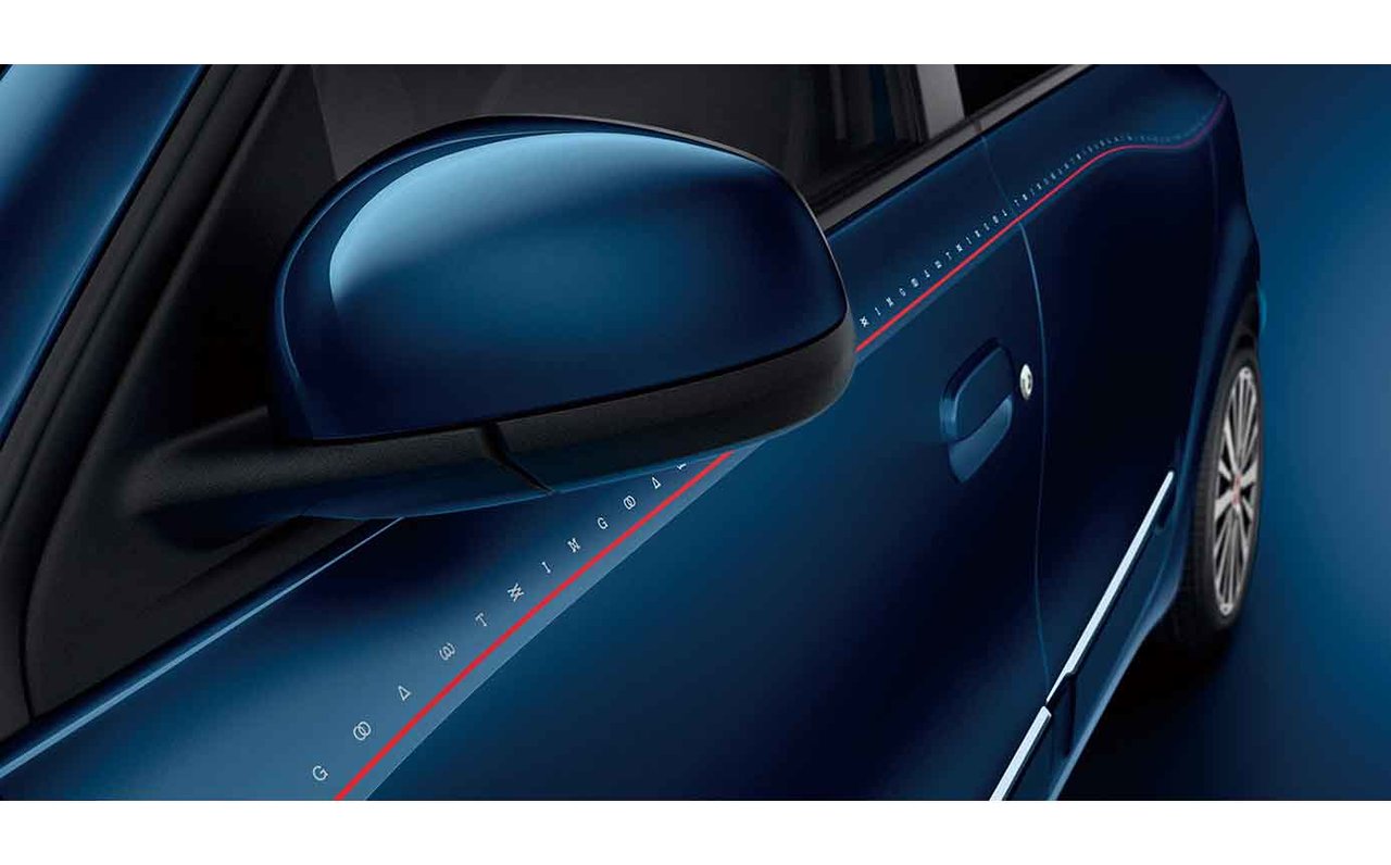 トゥインゴ シグネチャー_サイドストライプ