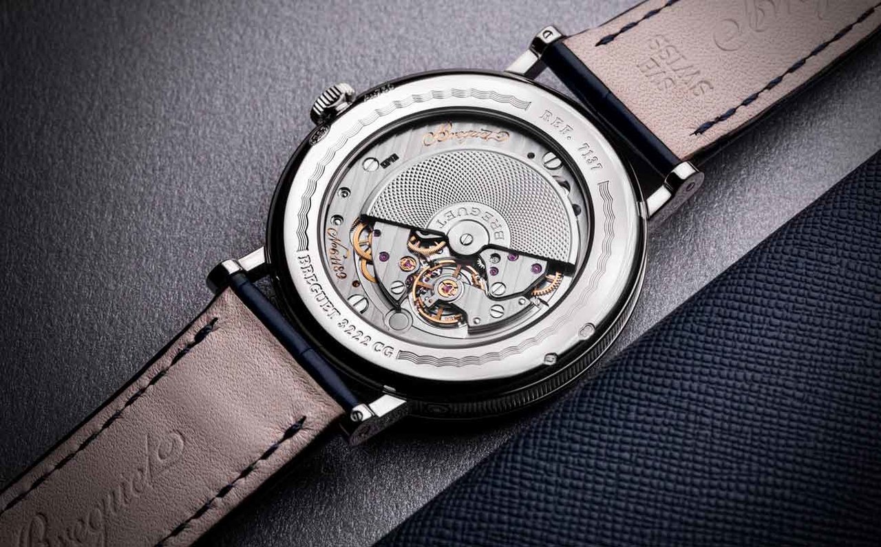 ブレゲの新作「クラシック 7137」