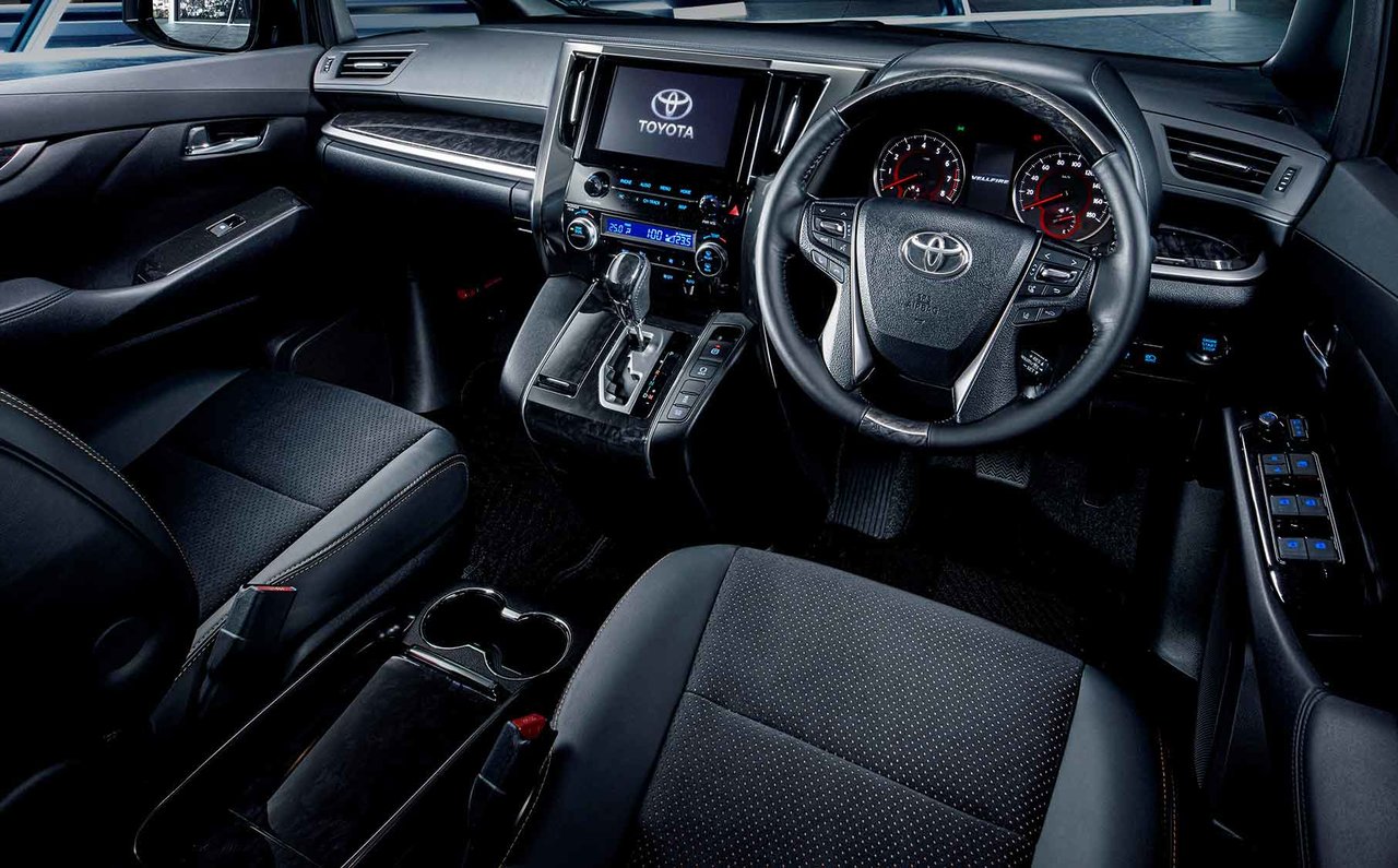 トヨタ ヴェルファイアZゴールドアイズ