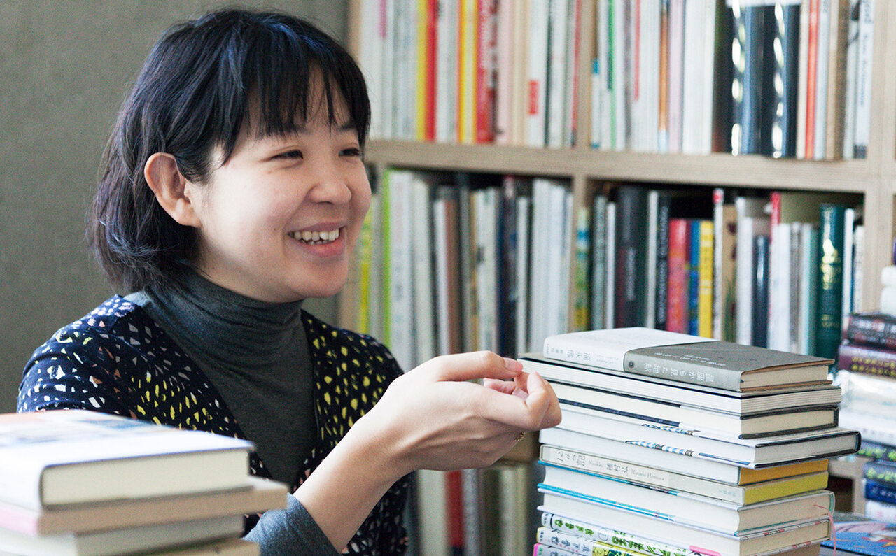 人気ブックデザイナー・名久井直子さん