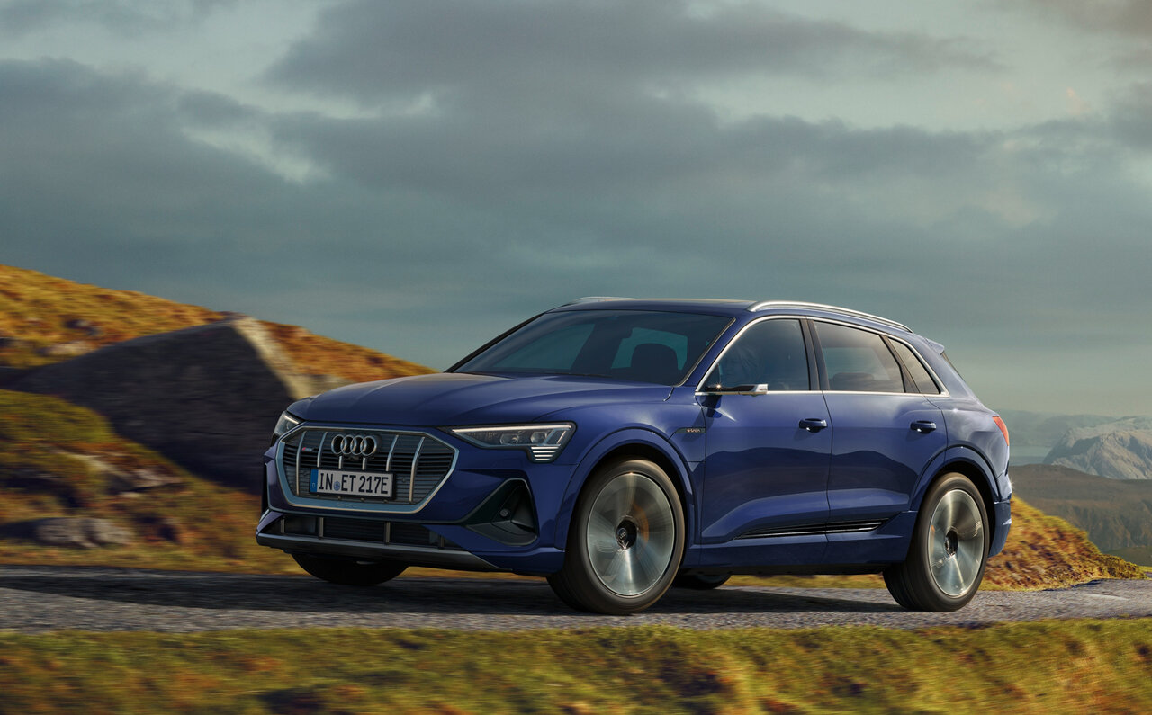 EV「e-tron」 アウディ