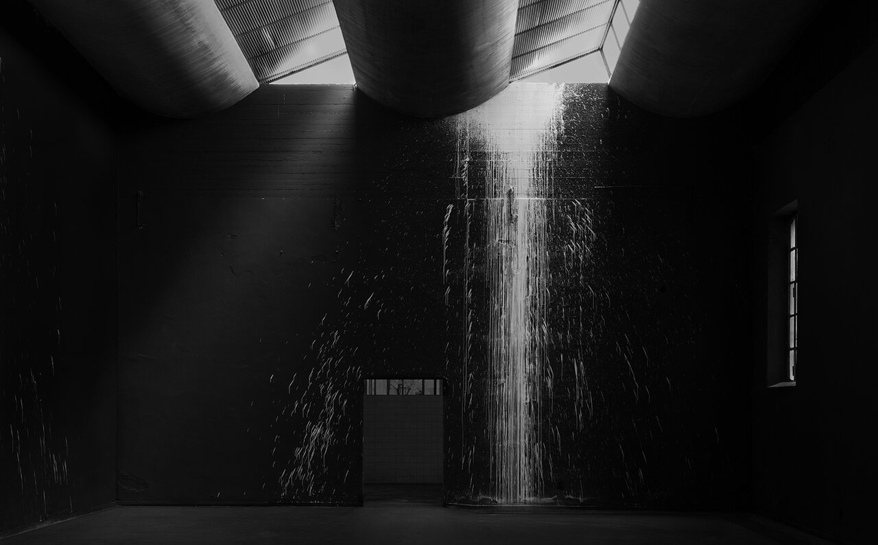 元兵舎/工場だった施設に描かれた作品