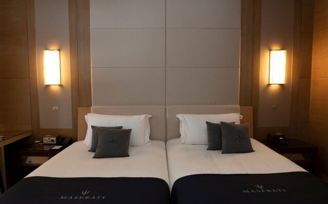 Maserati マセラティ