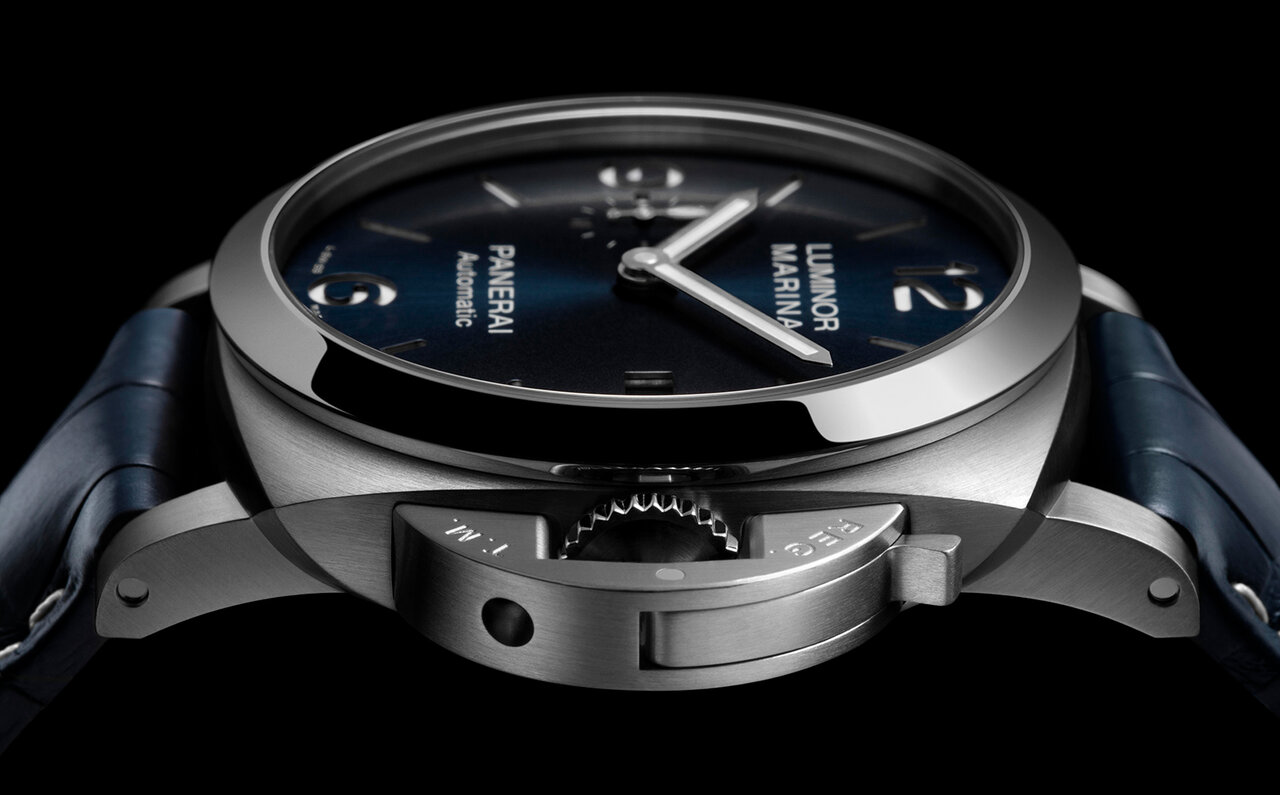 PANERAI LUMINOR MARINA - 44 MM