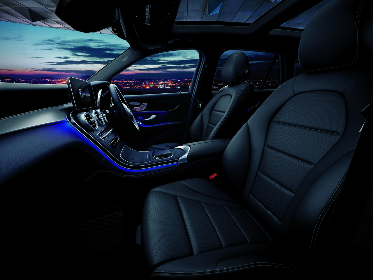 Mercedes Benz GLC 220d 4MATIC Night Edition メルセデス・ベンツ GLC 220d 4MATIC ナイト・エディション