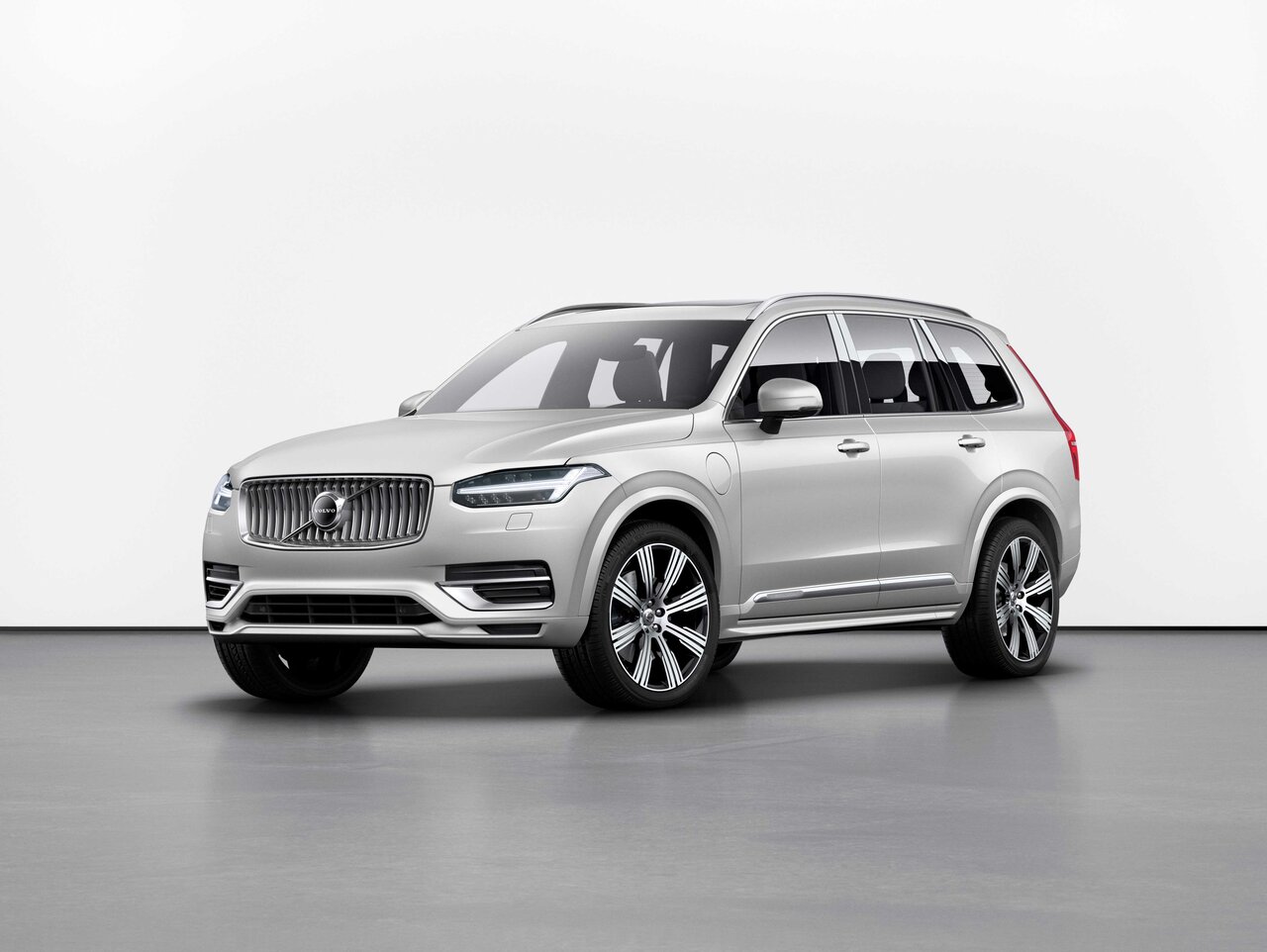 フラッグシップSUV XC90