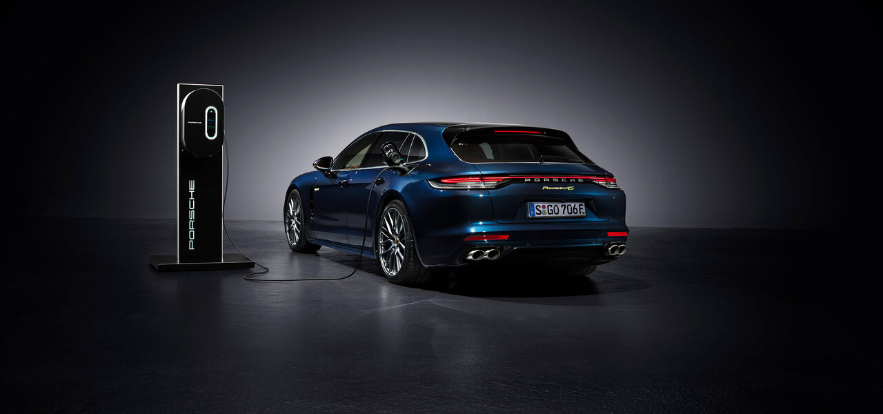 PORSCHE Panamera ポルシェ パナメーラ