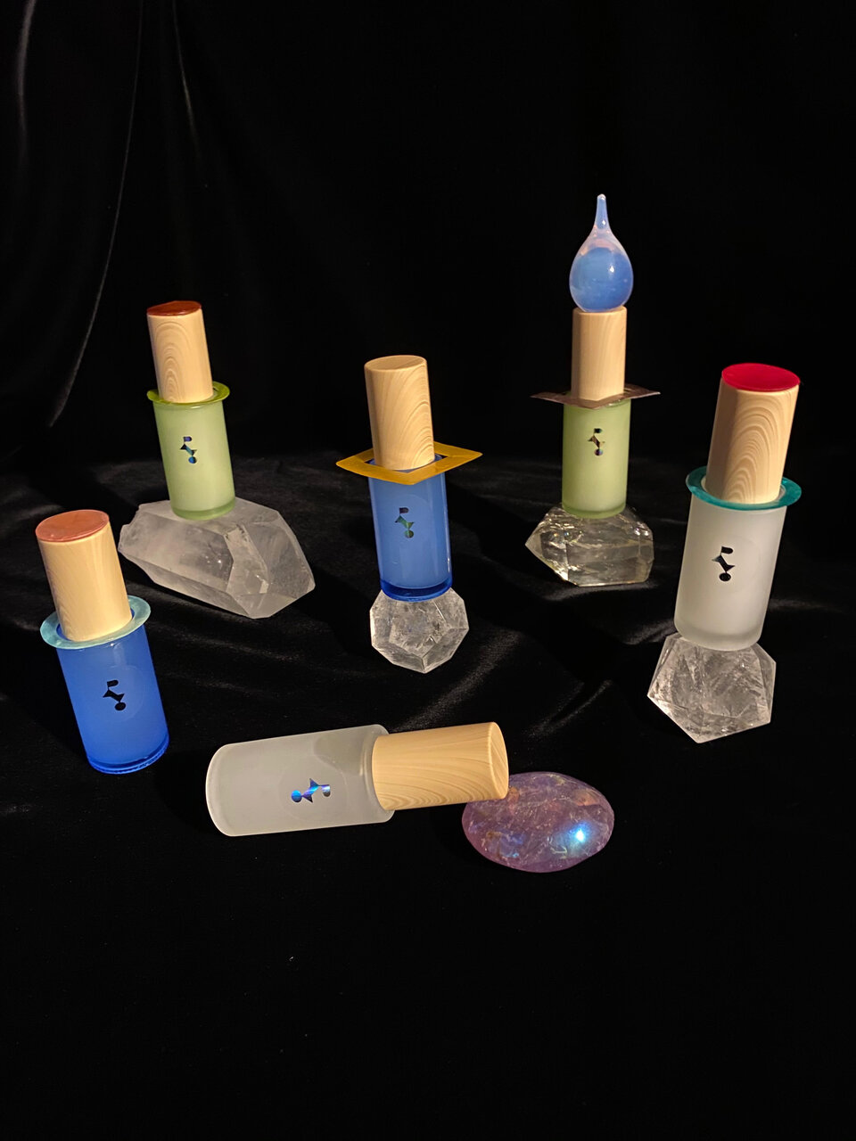 香りを纏うことで内面が輝く。スタイリストが提案する新プロジェクト｜PAVO