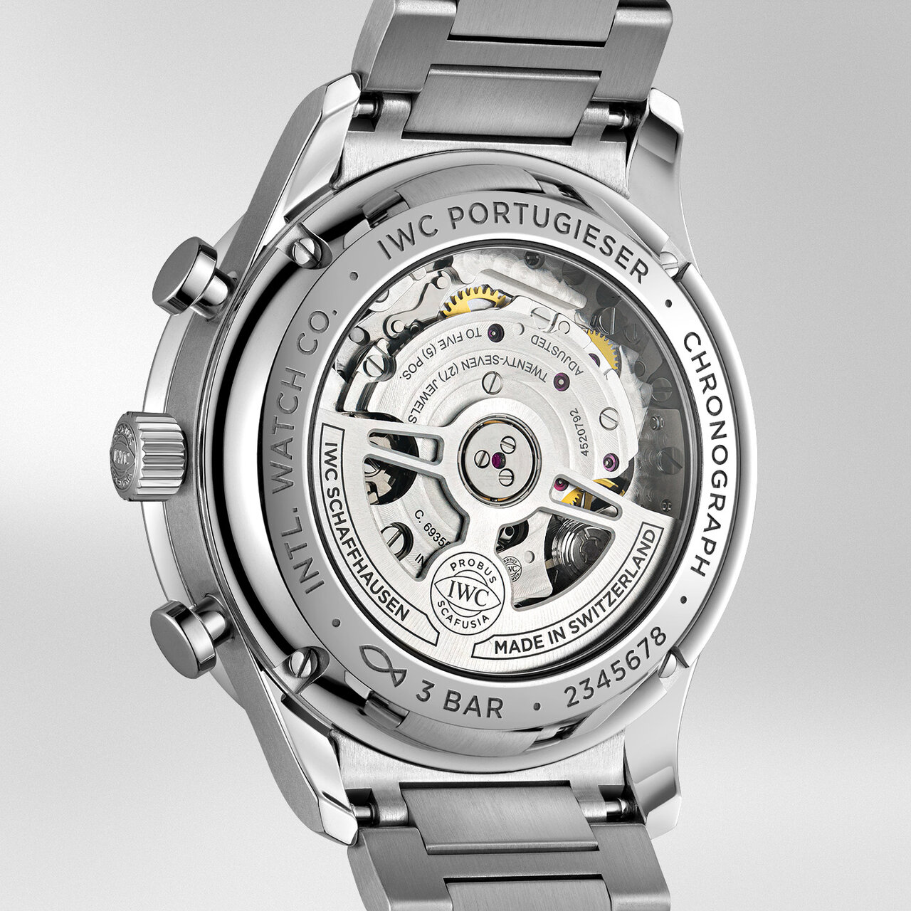 ポルトギーゼ・クロノに待望のブレスレットモデルが登場｜IWC