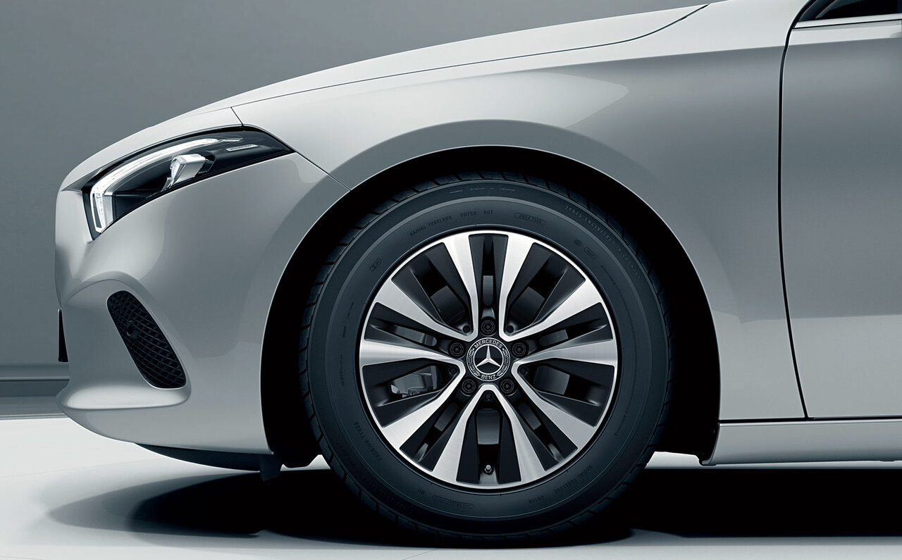 メルセデス、Aクラスをはじめコンパクトモデルに安全運転支援システムを標準装備｜Mercedes Benz