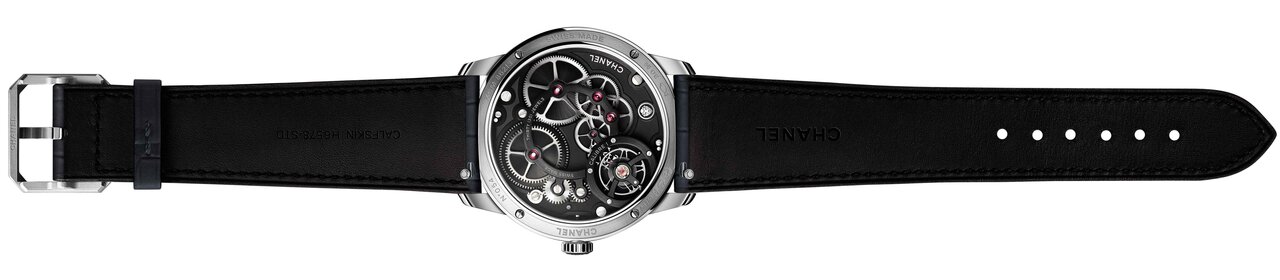 18KWG×マットブルーの新作「ムッシュー ドゥ シャネル ブルーエディション」｜CHANEL