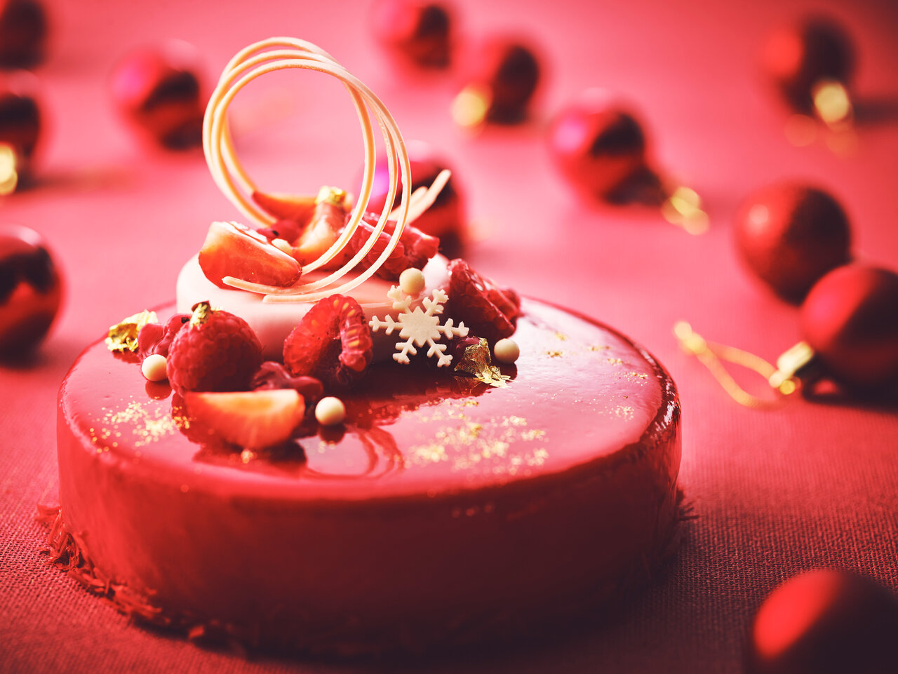 おうち時間を華やかに彩る“ストリングススタイル”のクリスマス｜THE STRINGS BY INTERCONTINENTAL TOKYO