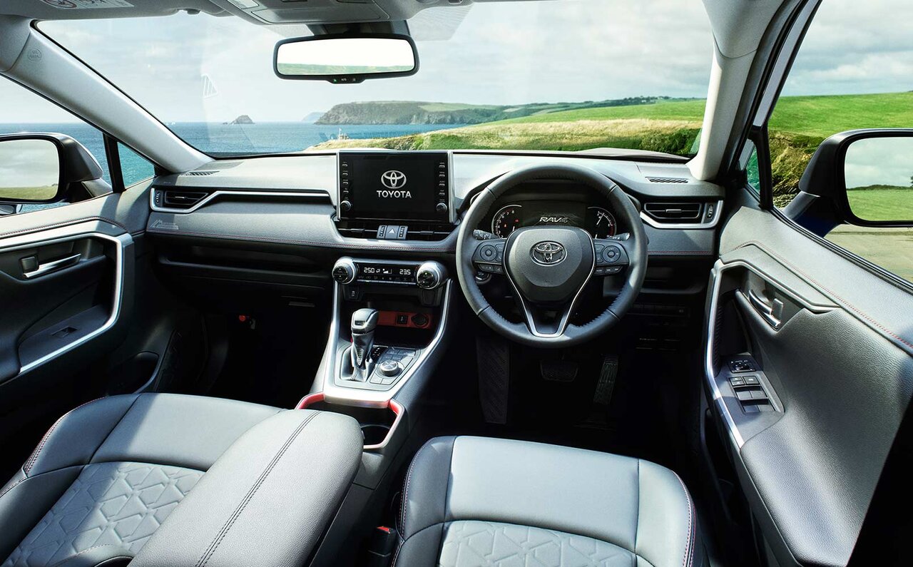 アグレッシブなスタイルと走破性を高めたトヨタRAV4の特別仕様車がデビュー｜TOYOTA