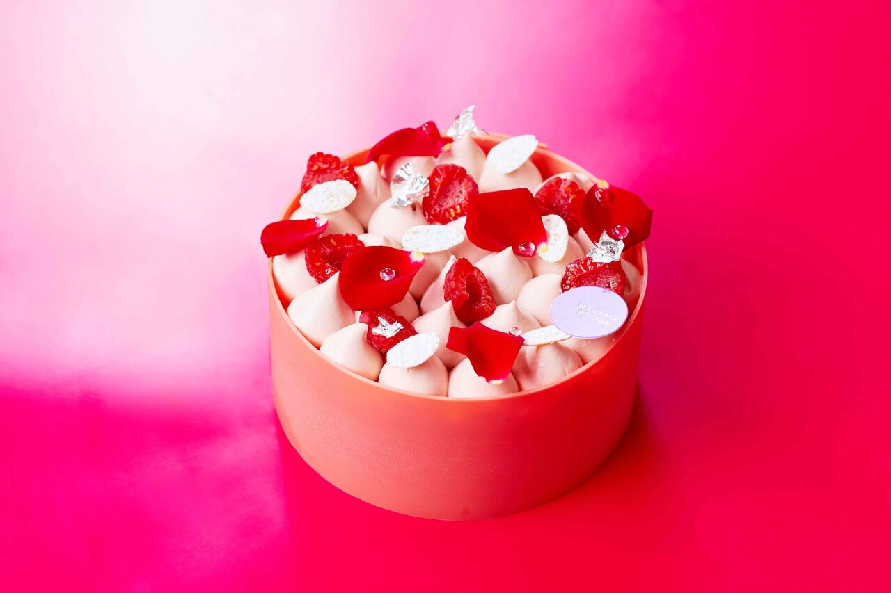 徳永純司シェフプロデュースのクリスマスケーキ&スイーツコレクション｜INTERCONTINENTAL TOKYO BAY