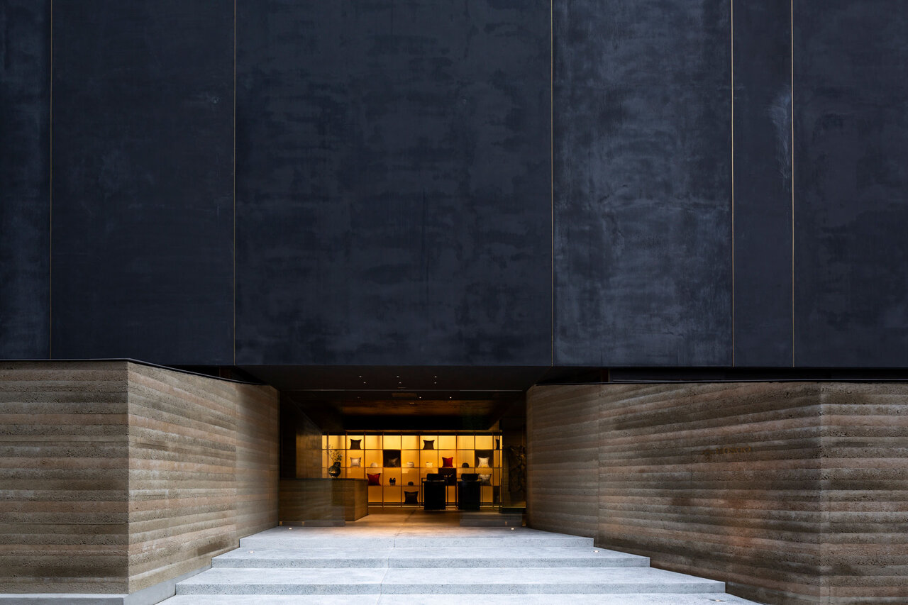 前進する織物の可能性。「QUASICRYSTAL―コードによる織物の探求」展｜HOSOO