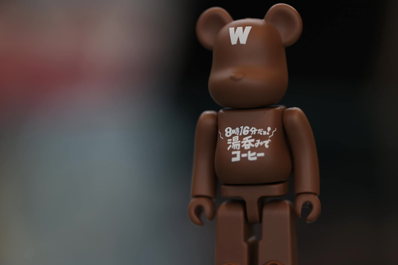 BE@RBRICK 8時16分だよ!湯呑みでコーヒー 発売記念 ムロツヨシ インタビュー|MEDICOM TOY