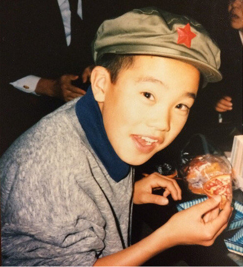 現代美術作家の加賀美健とZUCCa 初のコラボレーションコレクションが発売｜ZUCCa