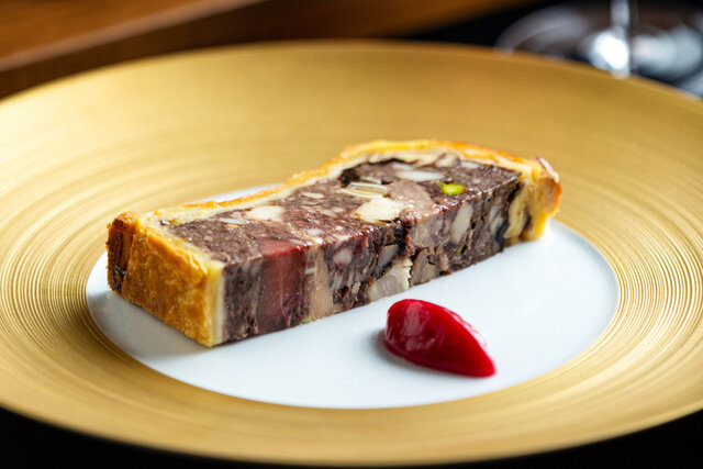 ユカワタンで、冬にしか味わえない贅沢な「王様のジビエ」｜EAT