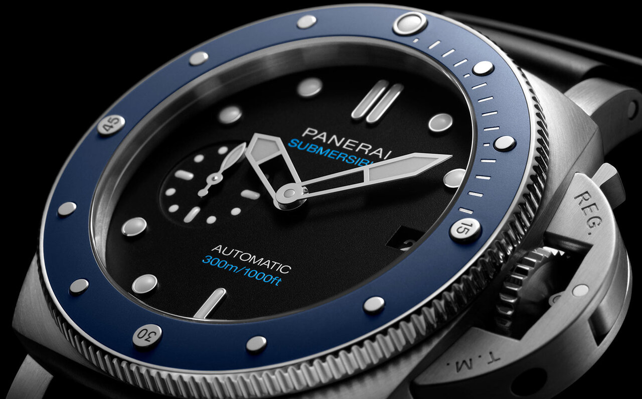パネライのeコマースエクスクルーシブモデル「サブマーシブル アズーロ - 42mm」|PANERAI