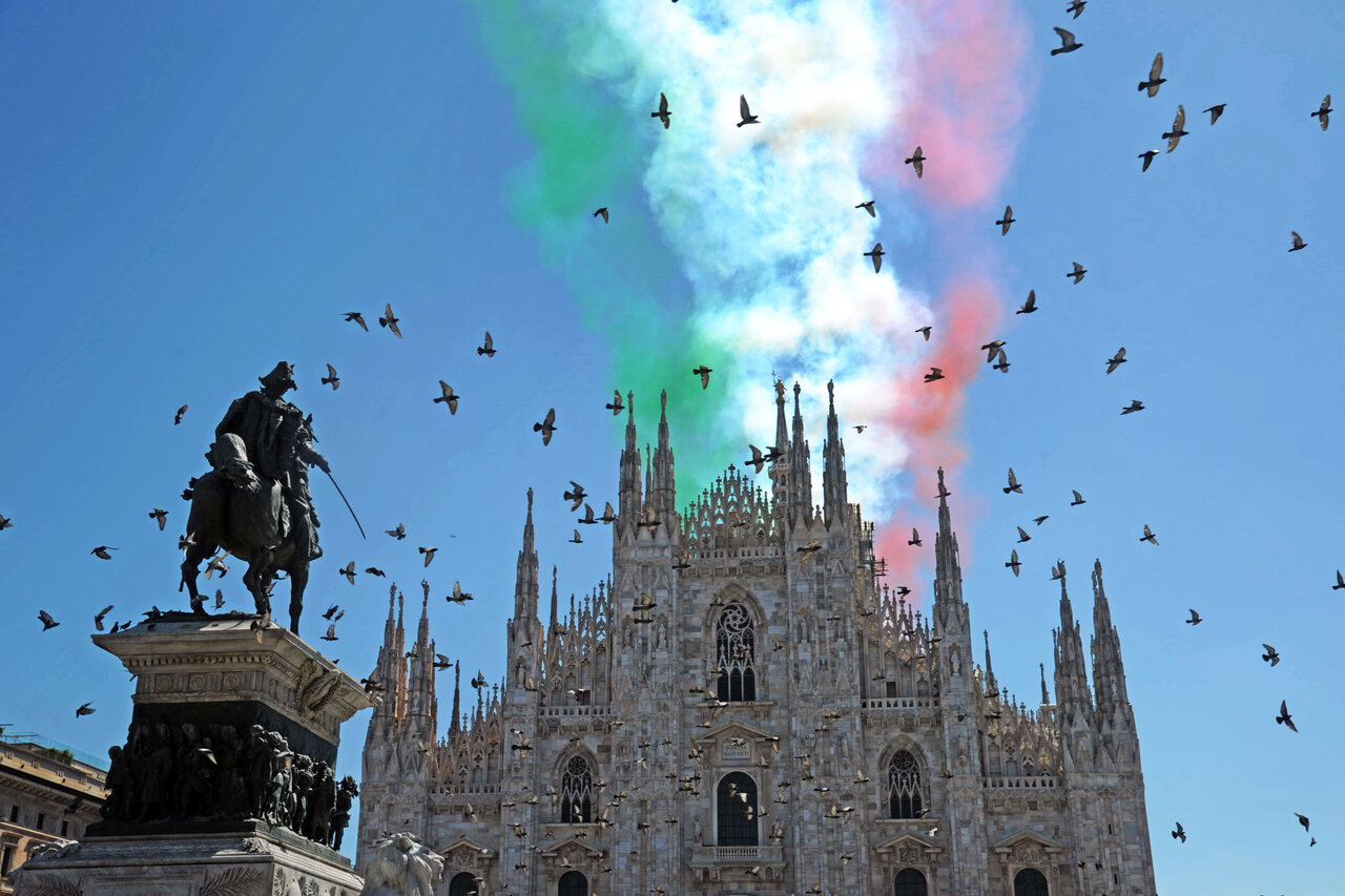 ブルガリとイタリア空軍によるコロナ禍への支援活動を支える特別限定ウオッチ「ブルガリ アルミニウム トリコロール」｜BVLGARI