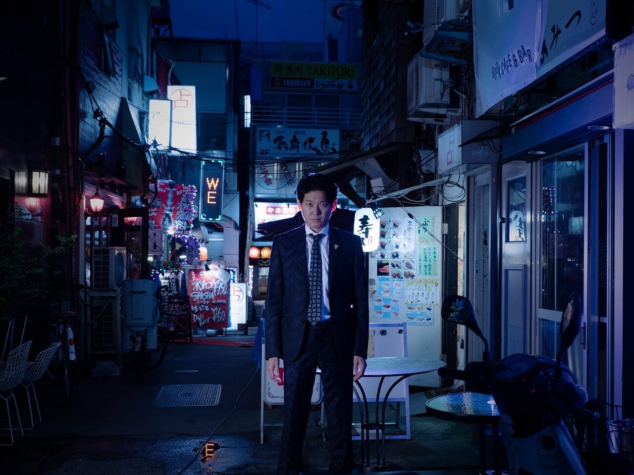 写真集『東京自粛 COVID-19, SELF-RESTRAINT,TOKYO』|BOOK