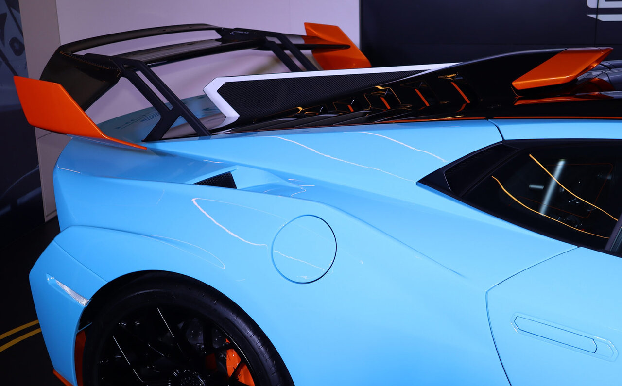 レース仕様直系の公道モデル　ランボルギーニ「ウラカンSTO」　その開発に携わったキーパーソンにインタビュー｜Lamborghini