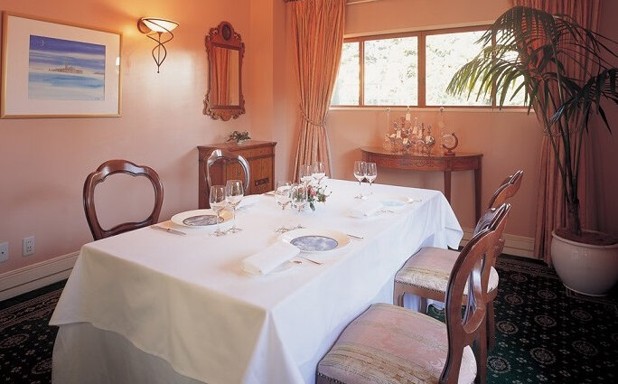 安心・安全に特別な時間を過ごす。ひらまつの個室レストラン｜HIRAMATSU