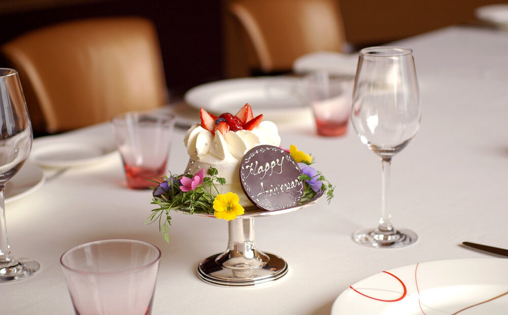 安心・安全に特別な時間を過ごす。ひらまつの個室レストラン｜HIRAMATSU