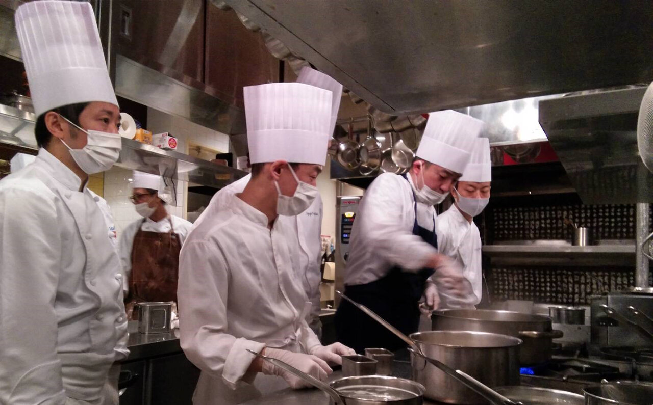 旬をまるごと味わう。ポール・ボキューズの野菜スープ|HIRAMATSU