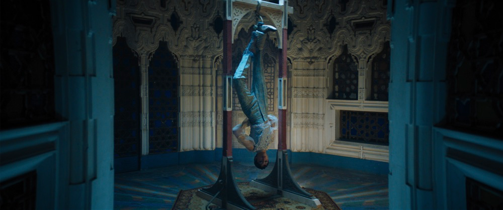 DIORがタロットカードにインスパイアされた『2021 春夏 オートクチュールコレクション』を発表｜DIOR