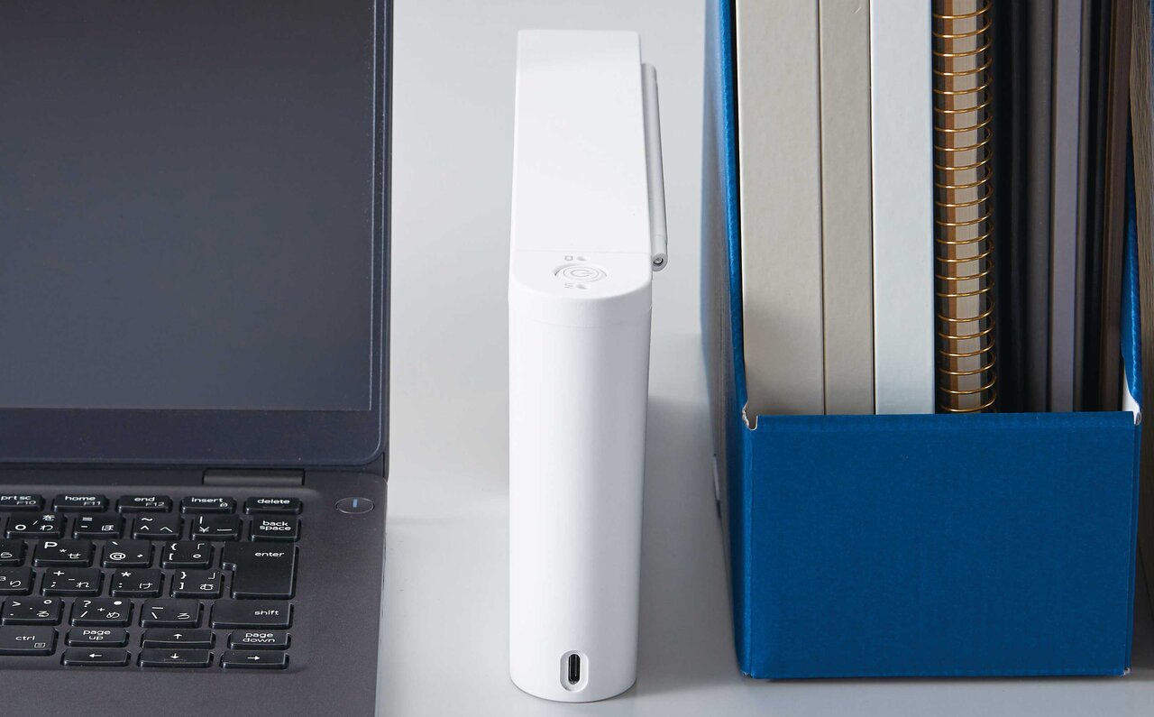 スマートフォンやマスクを入れるだけで簡単除菌するケース ｜ KING JIM 