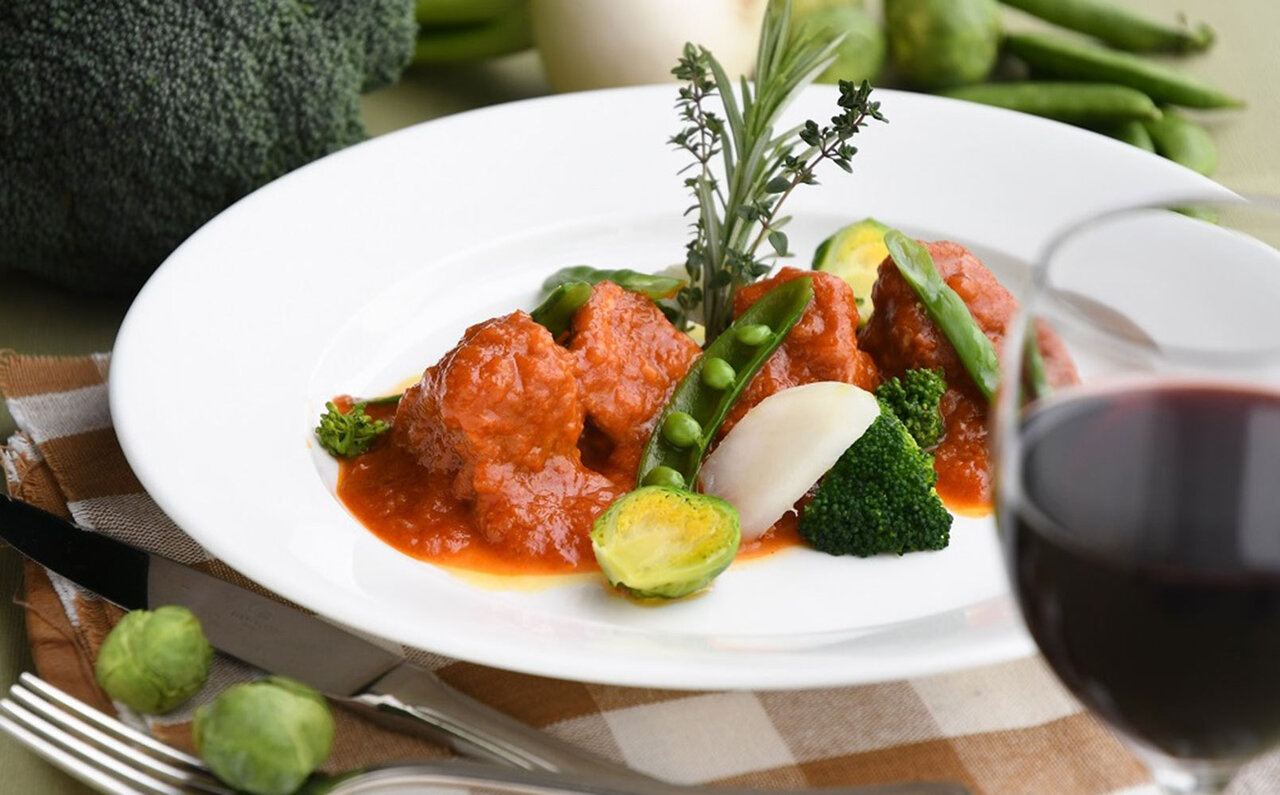 料理と向き合い、食べる歓びに満たされる“おひとりグルメ”プラン｜HIRAMATSU