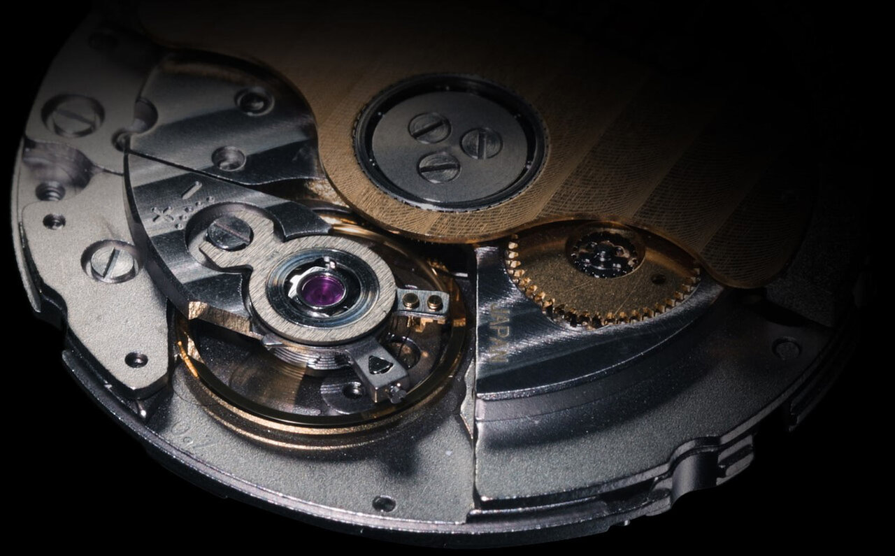 モダン・スポーティなデザインと高耐磁性を備えた新生「Series 8」｜CITIZEN