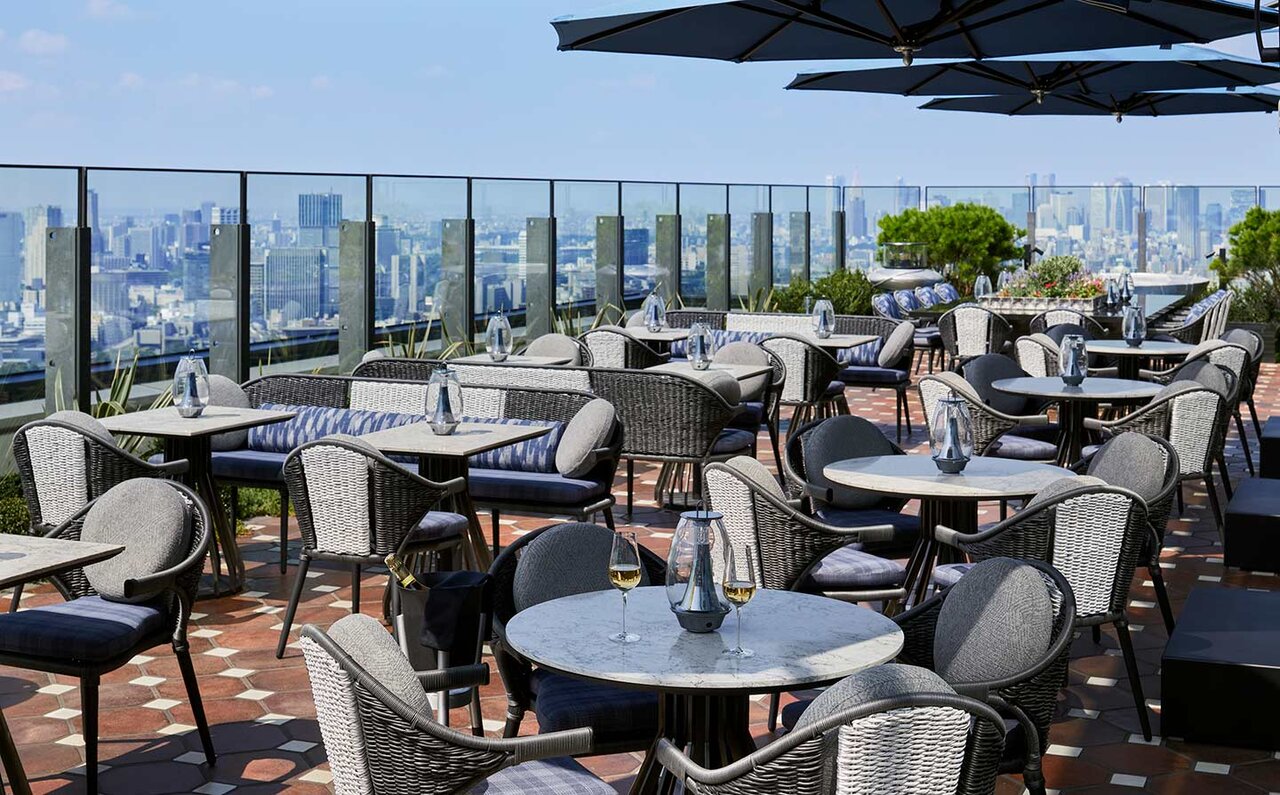 フォーシーズンズホテル東京大手町のルーフトップテラスが待望のオープン|Four Seasons Hotel Tokyo at Otemachi