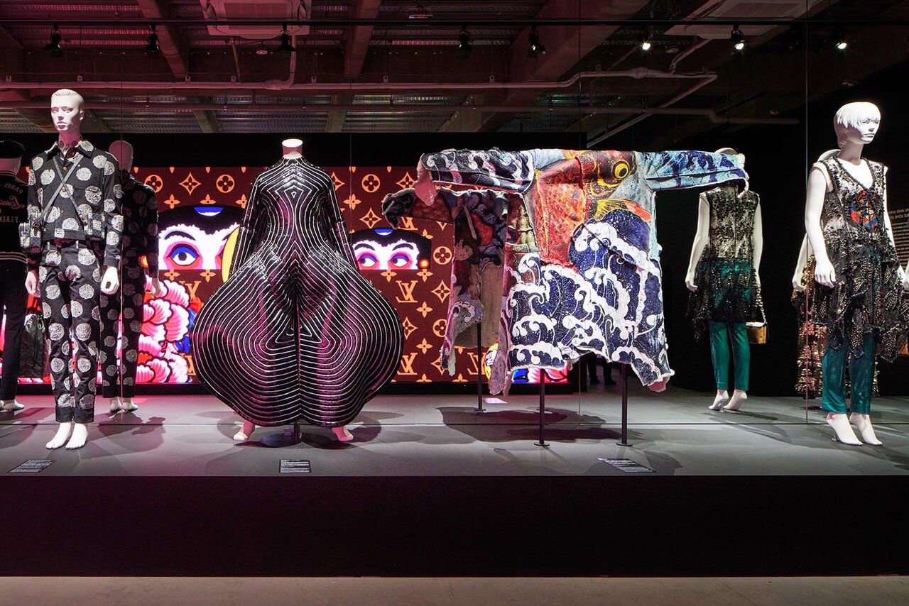 10のテーマでメゾンの約160年を振り返る『LOUIS VUITTON &』開催｜LOUIS VUITTON