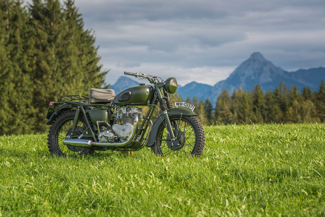トライアンフのクロスオーバーバイク「スクランブラー1200」に2021年モデルが登場|Triumph