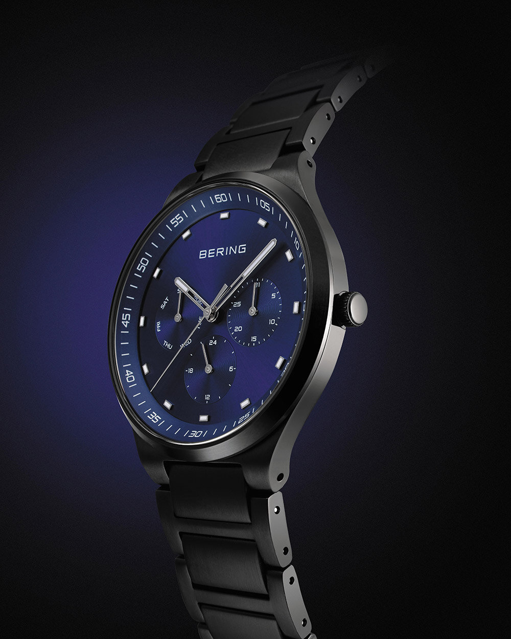 ベーリングを代表するリンクコレクションからブルーとグリーンを纏った新作|BERING