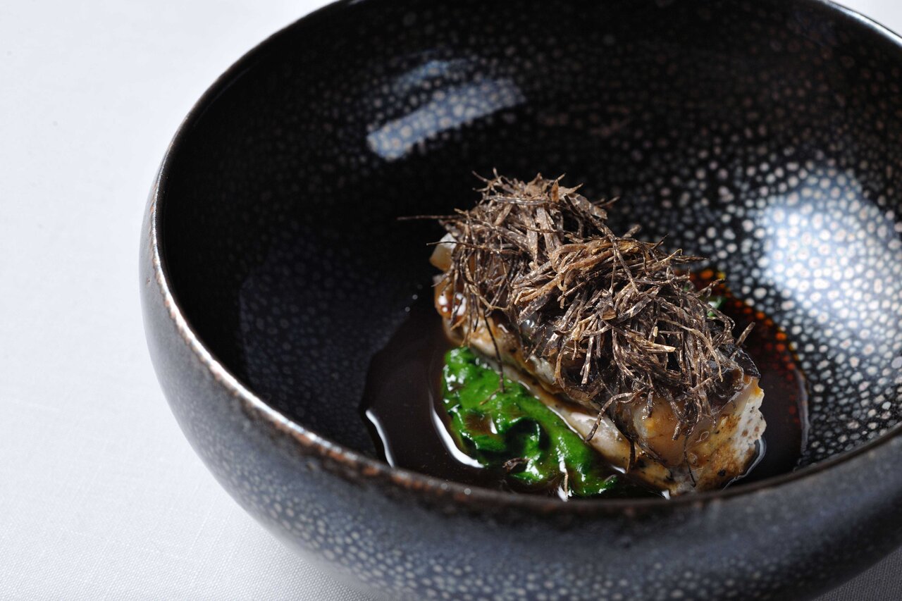 ぜひ来冬の計画に！　白銀の奥入瀬で、とびきりの津軽フレンチを、たっぷり3時間30分かけて堪能する｜TRAVEL