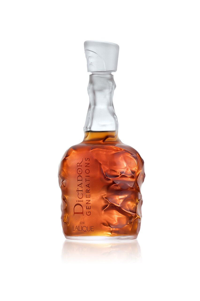 プロトタイプがサザビーズにおいて3万ポンドで落札。300本限定の「ディクタドール・ジェネレーションズ・アン・ラリック（Dictador Generations En Lalique）」日本上陸10本のうち1本をオープナーズ読者にキープ！