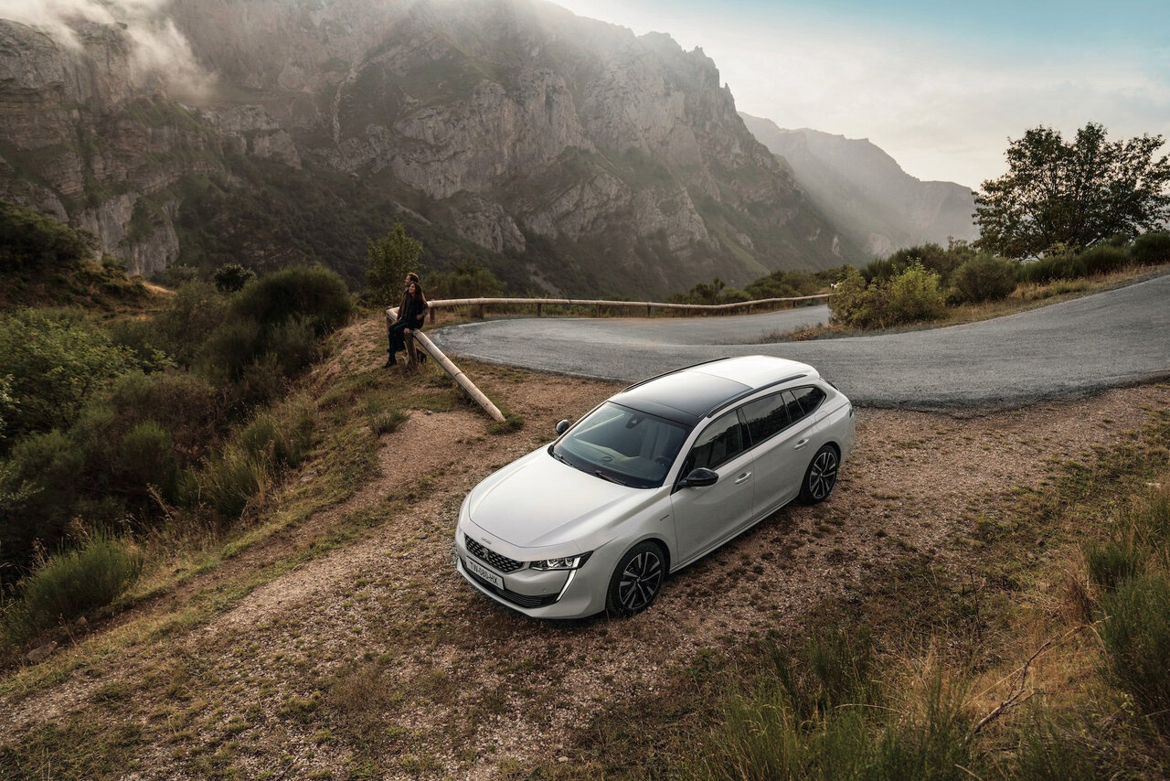 プジョー、フラッグシップモデル508にPHEVモデルを投入|Peugeot