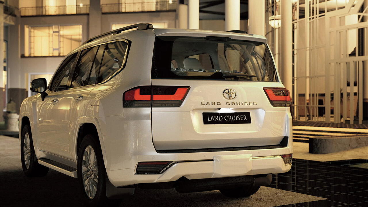 トヨタ、新型「ランドクルーザー」を世界初公開｜TOYOTA